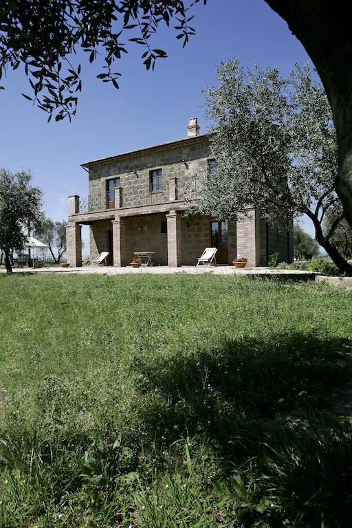 Agriturismo Tenuta Roccaccia Pitigliano Bagian luar foto