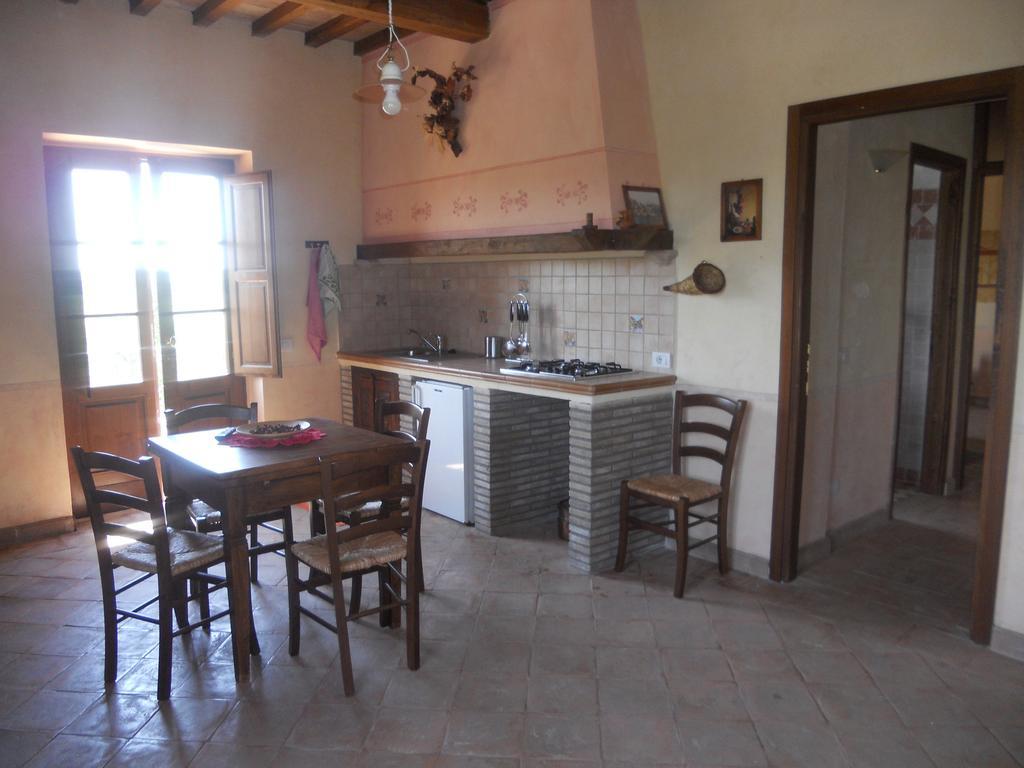 Agriturismo Tenuta Roccaccia Pitigliano Bagian luar foto