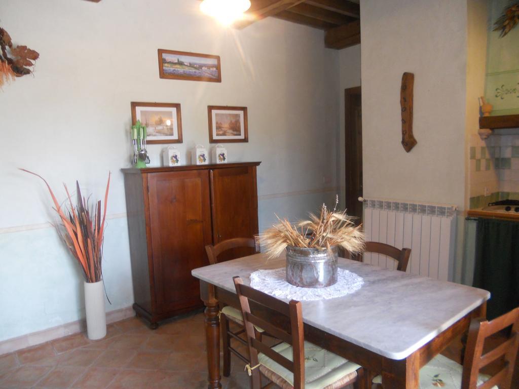 Agriturismo Tenuta Roccaccia Pitigliano Bagian luar foto